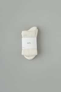 KOTN sustainable socks