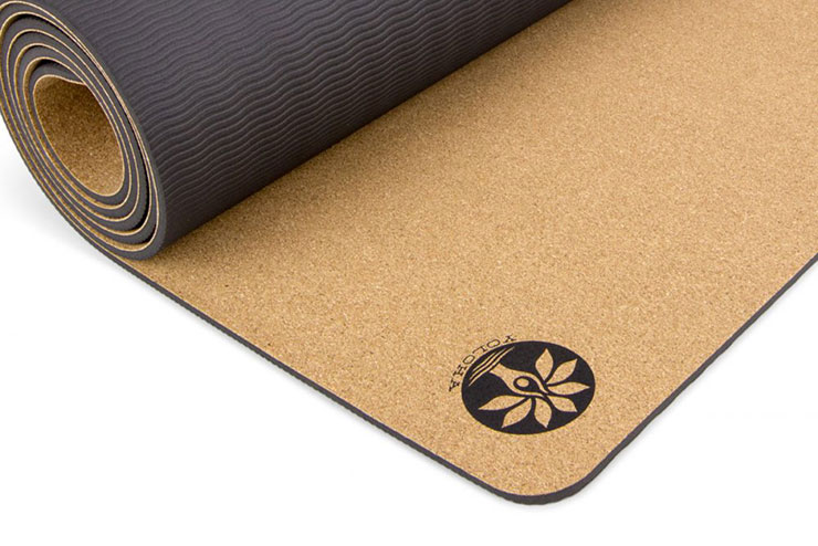 Yoloha sustainable cork yoga mat